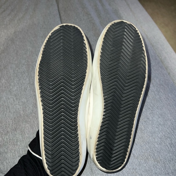 Golden Goose Rose Gold Sneakers - Picture 3 of 7